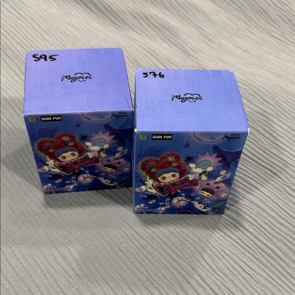 Top Toy Maymei Crazy Circus & Winnie Blind Box Bundle - Picture 3 of 7